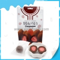 Шарик из сухой клубники в шоколаде со вкусом шоколада и какао 